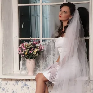ivory tulle flowers chapel length boho bridal veil