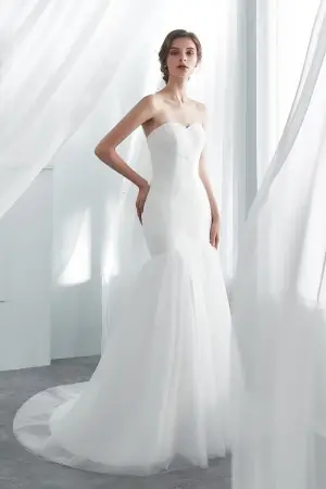 modern figure flattering white tulle spring wedding dress
